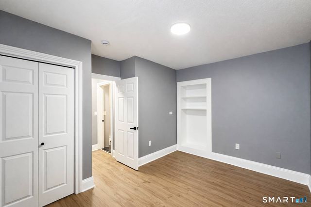 23 Charter Oak Place 1, Hartford, CT 06106
