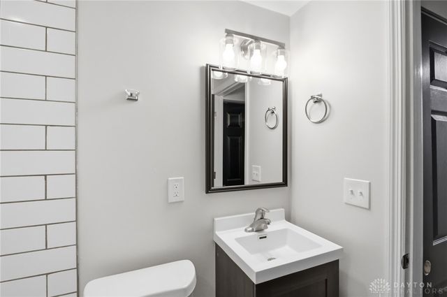 3960 Waterbury Drive, Kettering, OH 45439