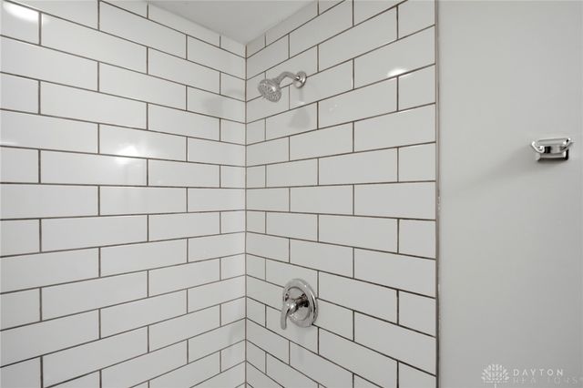 3960 Waterbury Drive, Kettering, OH 45439