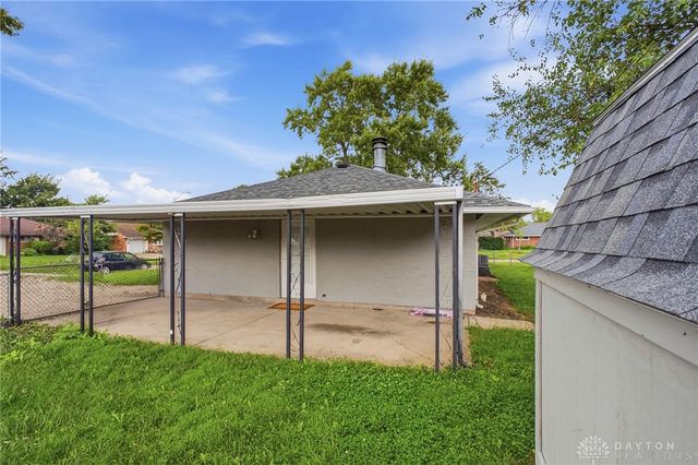 3960 Waterbury Drive, Kettering, OH 45439