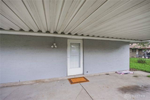 3960 Waterbury Drive, Kettering, OH 45439