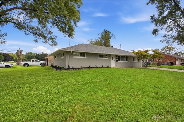 3960 Waterbury Drive, Kettering, OH 45439