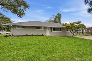 3960 Waterbury Drive, Kettering, OH 45439