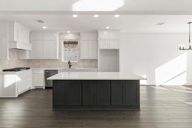 6300 Muller Creek Drive, Celina, TX 75009