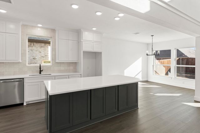 6300 Muller Creek Drive, Celina, TX 75009