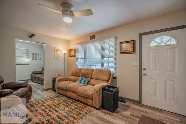 127 McArthur Drive, Hinesville, GA 31313