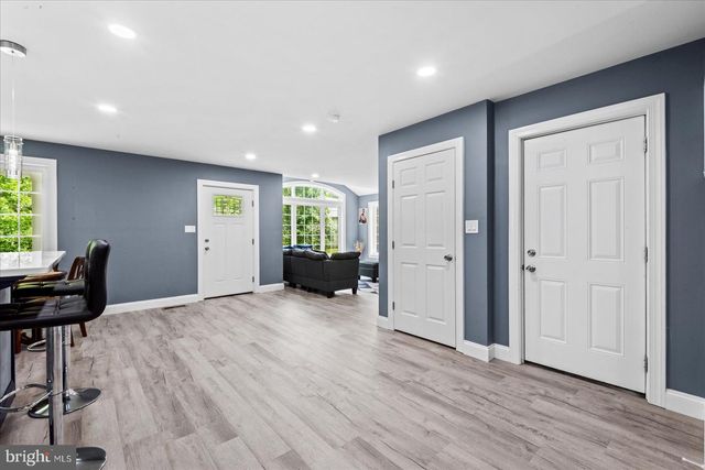 407 MT PLEASANT DR, Locust Grove, VA 22508