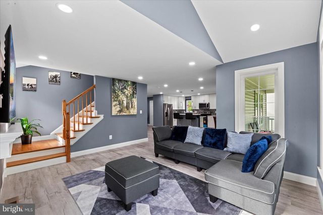 407 MT PLEASANT DR, Locust Grove, VA 22508