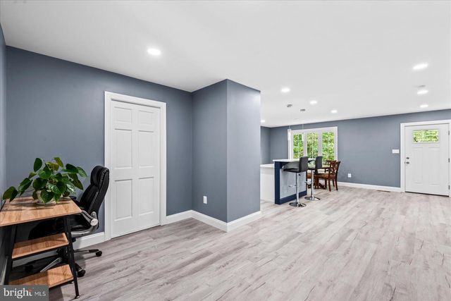 407 MT PLEASANT DR, Locust Grove, VA 22508