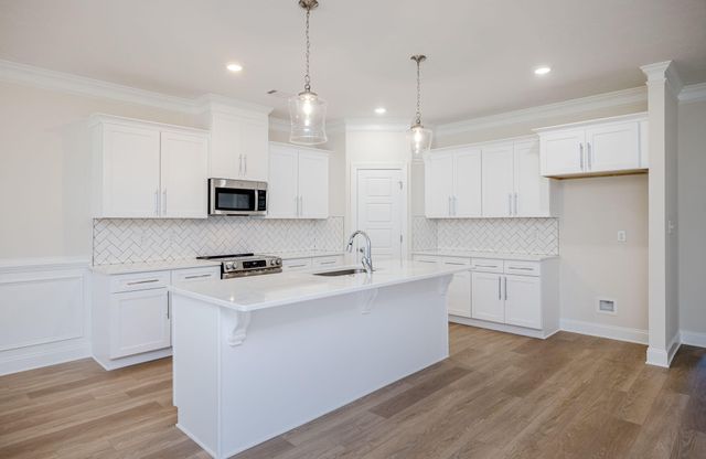 1085 W Berkley Court, Thomson, GA 30824