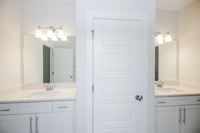 1085 W Berkley Court, Thomson, GA 30824