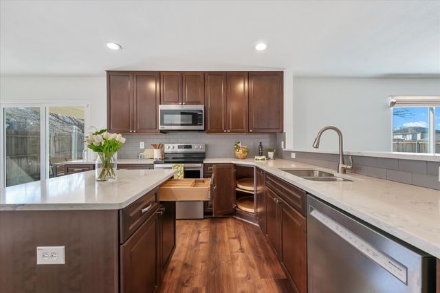 609 Fox Hunt Trail, Fort Worth, TX 76179