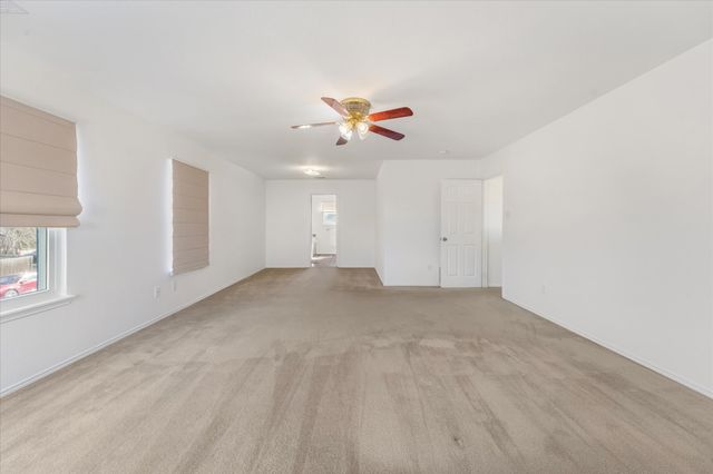 609 Fox Hunt Trail, Fort Worth, TX 76179