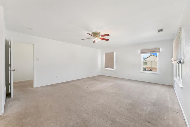 609 Fox Hunt Trail, Fort Worth, TX 76179