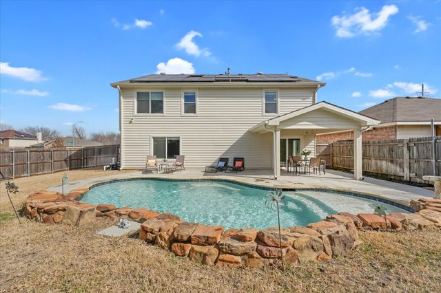 609 Fox Hunt Trail, Fort Worth, TX 76179