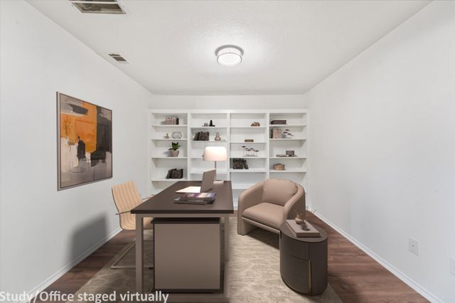 609 Fox Hunt Trail, Fort Worth, TX 76179