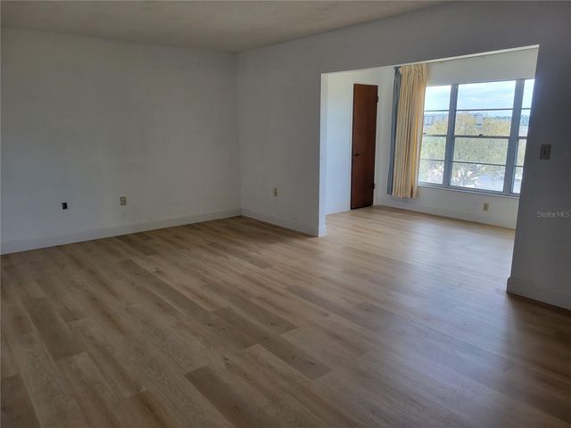 9950 62ND TERRACE N 404, St Petersburg, FL 33708