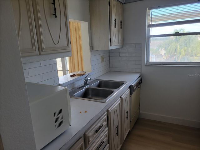 9950 62ND TERRACE N 404, St Petersburg, FL 33708
