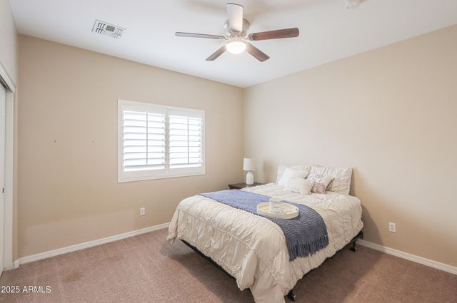 6827 W PLEASANT Lane, Laveen, AZ 85339