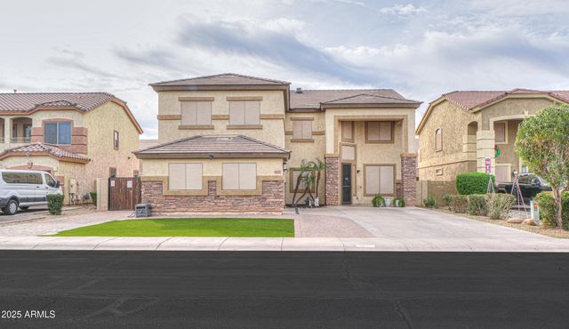 6827 W PLEASANT Lane, Laveen, AZ 85339