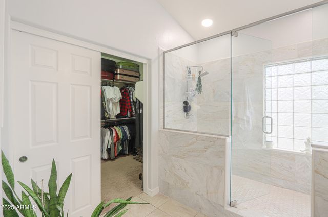 6827 W PLEASANT Lane, Laveen, AZ 85339