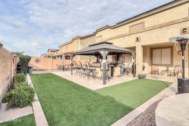 6827 W PLEASANT Lane, Laveen, AZ 85339