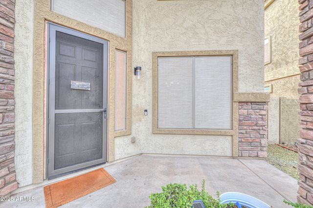 6827 W PLEASANT Lane, Laveen, AZ 85339