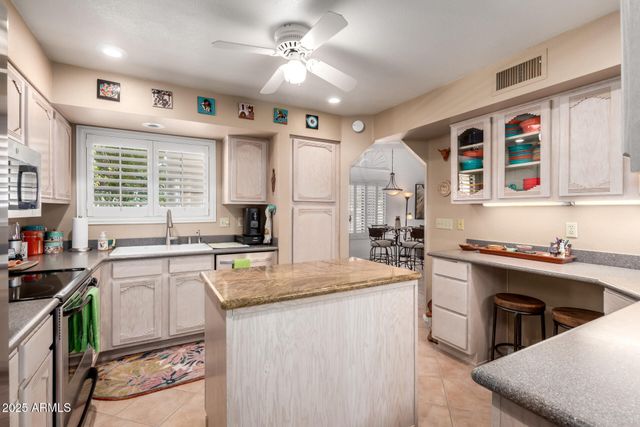 11011 N 92ND Street 1132, Scottsdale, AZ 85260