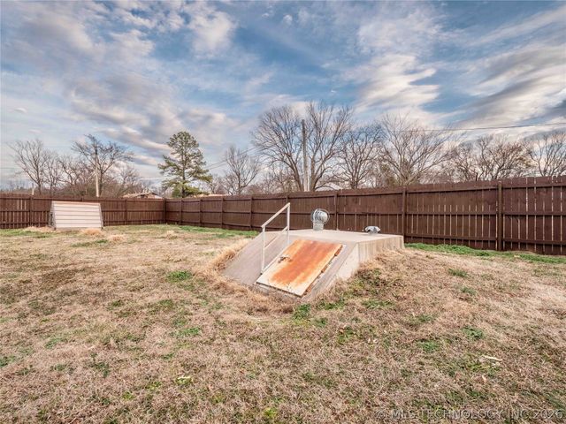 400 W Coal Avenue, Mcalester, OK 74501