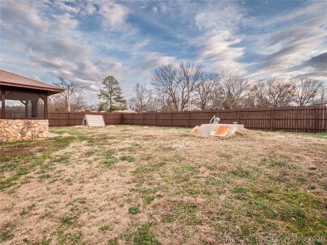 400 W Coal Avenue, Mcalester, OK 74501