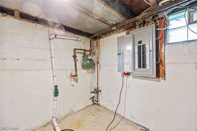 347 N Lyman Street, Wadsworth, OH 44281
