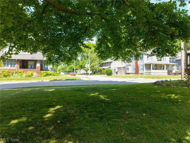 347 N Lyman Street, Wadsworth, OH 44281