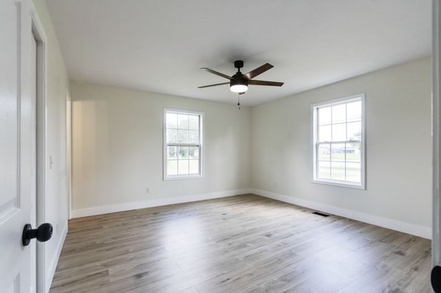 103 Robin Hood Rd, Hohenwald, TN 38462