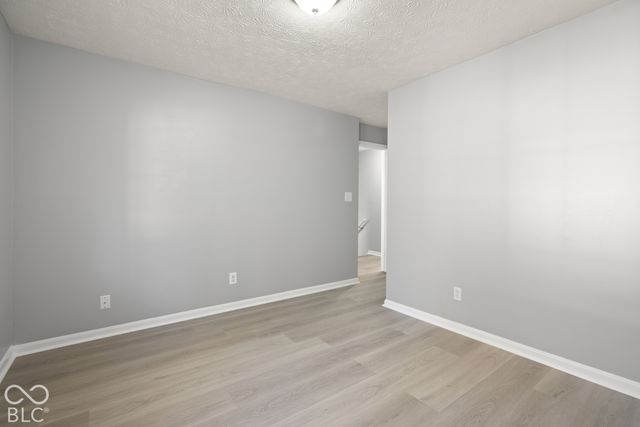 5807 Timber Lake Way, Indianapolis, IN 46237