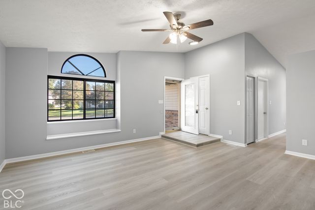 5807 Timber Lake Way, Indianapolis, IN 46237