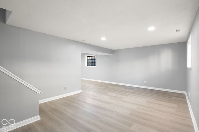 5807 Timber Lake Way, Indianapolis, IN 46237