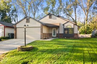 5807 Timber Lake Way, Indianapolis, IN 46237