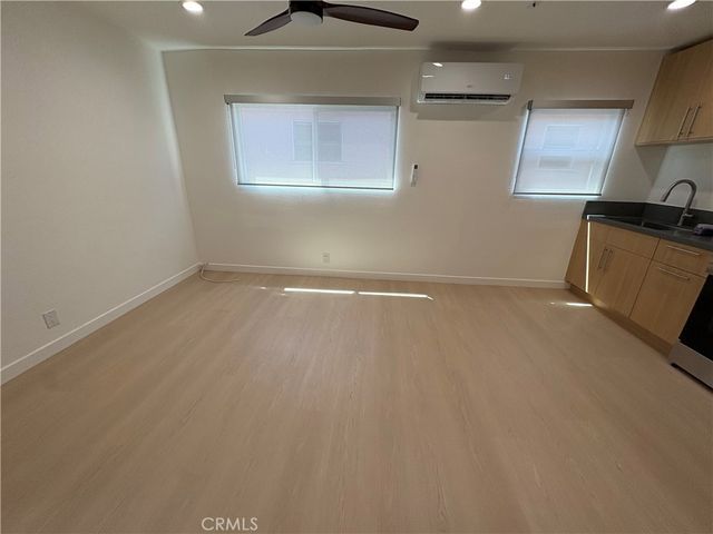 1134 S Fairfax 5, Los Angeles, CA 90019
