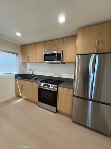 1134 S Fairfax 5, Los Angeles, CA 90019
