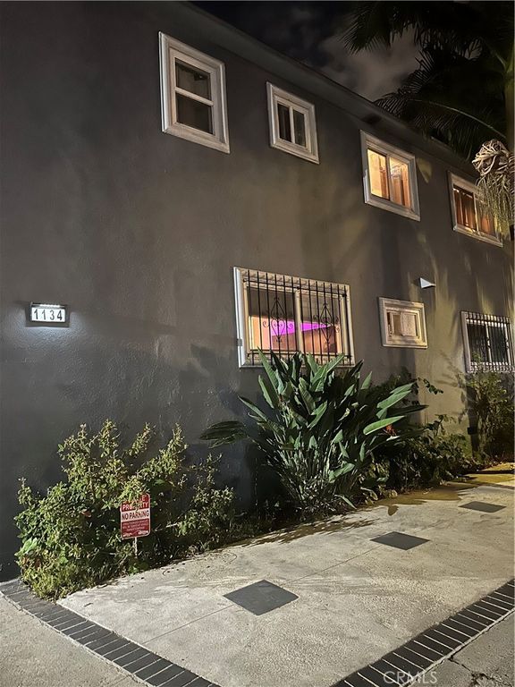 1134 S Fairfax 5, Los Angeles, CA 90019