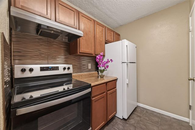 1500 Bay Area Boulevard 208, Houston, TX 77058