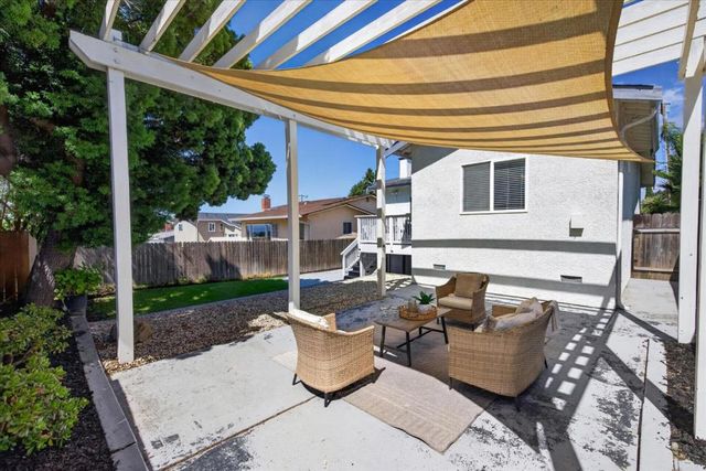 2591 Jacobs Street, Hayward, CA 94541