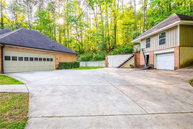 1664 Lilburn Stone Mountain Road, Stone Mountain, GA 30087