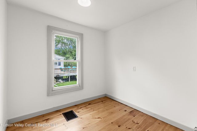150 Main Street, Germantown, NY 12526
