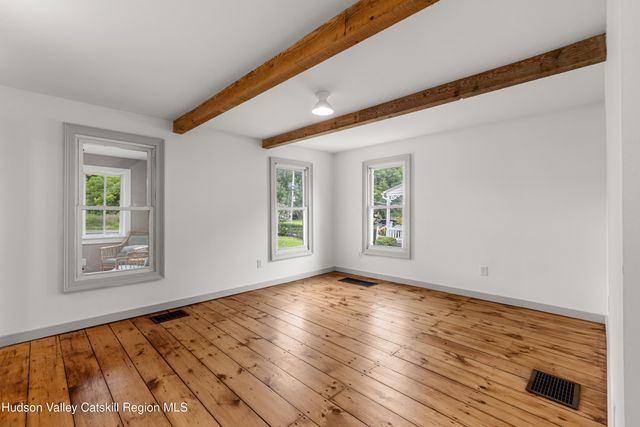 150 Main Street, Germantown, NY 12526
