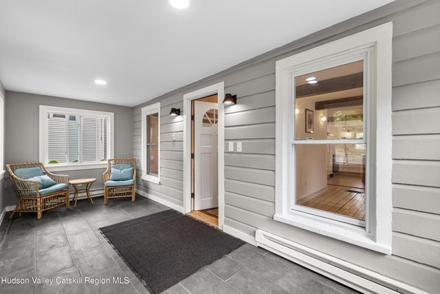 150 Main Street, Germantown, NY 12526