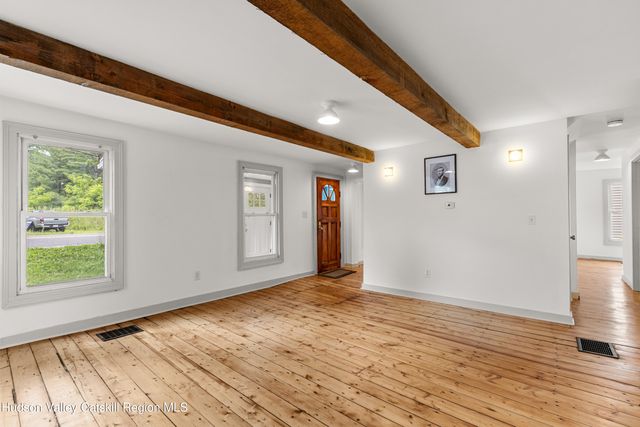 150 Main Street, Germantown, NY 12526