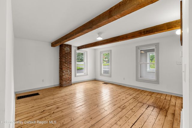 150 Main Street, Germantown, NY 12526