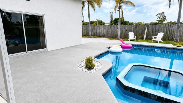 2068 SE Triumph Road, Port St. Lucie, Port St Lucie, FL 34952