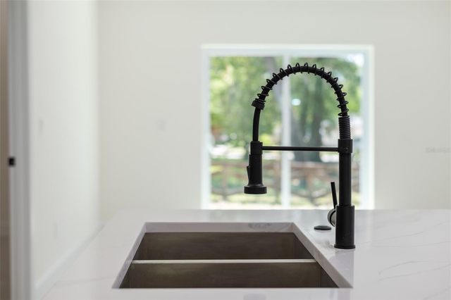 1686 17TH STREET, Orange City, FL 32763